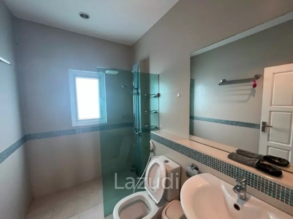 AV88 GOLD : 4 bed pool villa