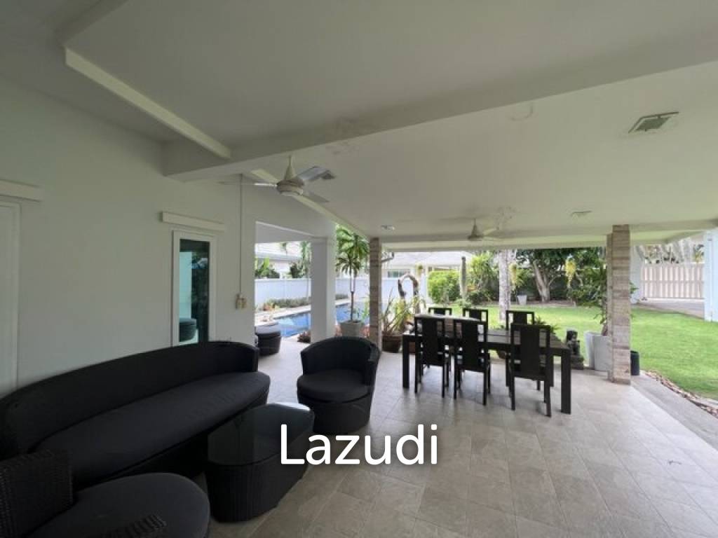 AV88 GOLD : 4 bed pool villa
