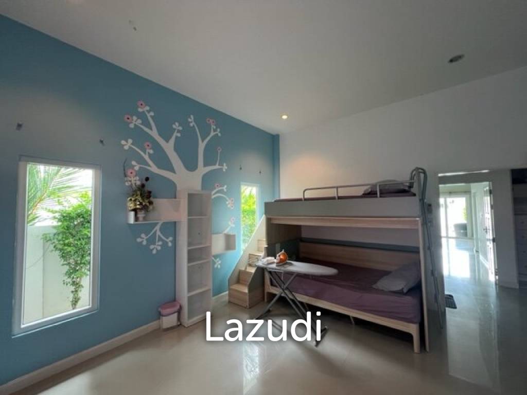 AV88 GOLD : 4 bed pool villa