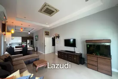 AV88 GOLD : 4 bed pool villa