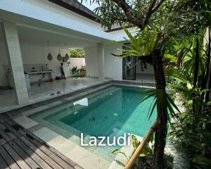Newly 3 bedroom built Villa walking distance to Petitenget beach