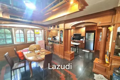 4 Bed 4 Bath 350 SQ.M House in East Pattaya