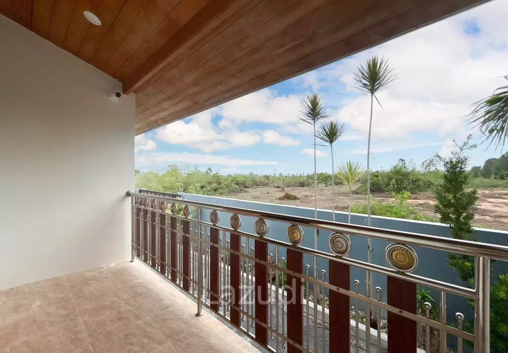 3 BR Pool Villa + Coffee Shop On 10 Rai Land In Khao Kalok