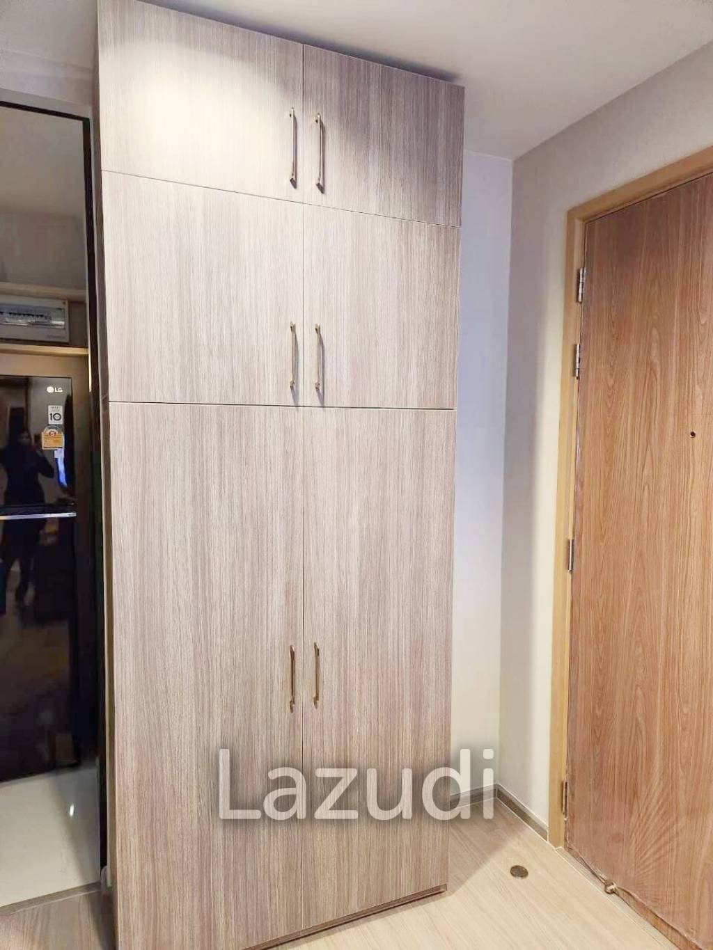 2 Bed 1 Bath 35 SQ.M Life Sathorn Sierra