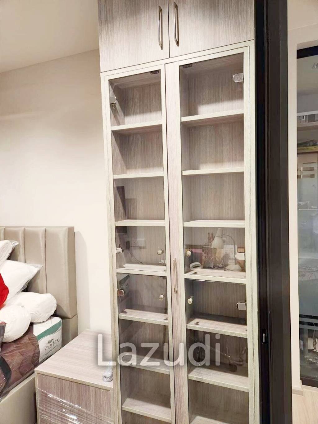 2 Bed 1 Bath 35 SQ.M Life Sathorn Sierra