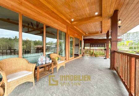 3 Schlafzimmer Pool Villa + Coffee Shop auf einem 10 Rai (16.000 qm) großen Land in Khao Kalok