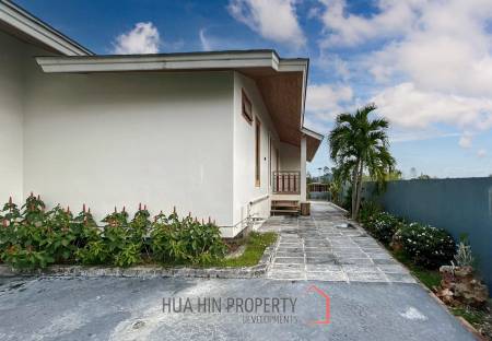 3 BR Pool Villa + Coffee Shop On 10 Rai Land In Khao Kalok