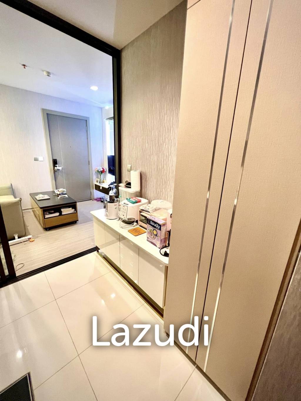 1 Bed 1 Bath 33 SQ.M LIFE Asoke - Rama 9