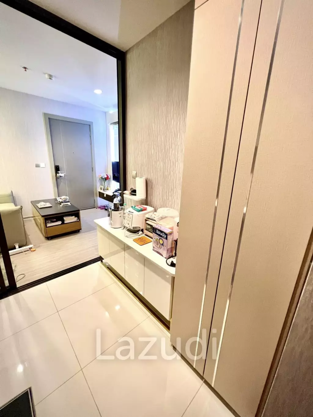 1 Bed 1 Bath 33 SQ.M LIFE Asoke - Rama 9