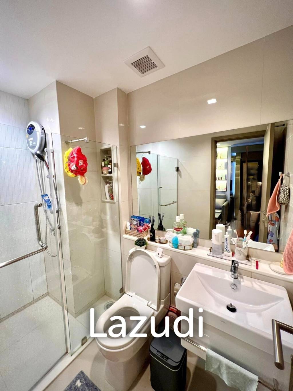 1 Bed 1 Bath 33 SQ.M LIFE Asoke - Rama 9