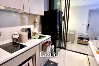 1 Bed 1 Bath 33 SQ.M LIFE Asoke - Rama 9