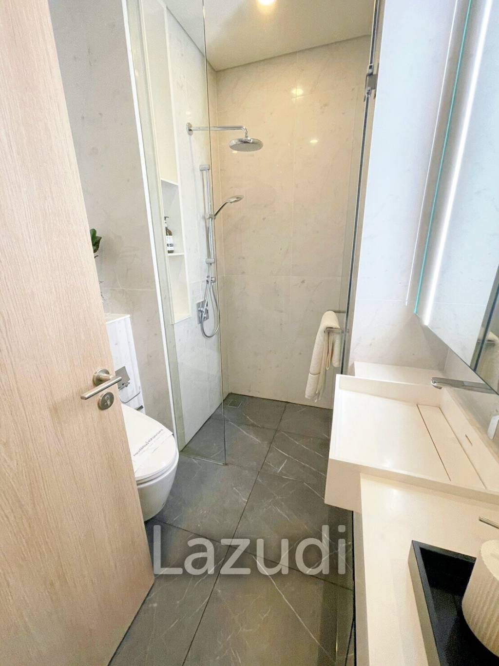 2 Bed 1 Bath70 SQ.M Siamese Exclusive Sukhumvit 42