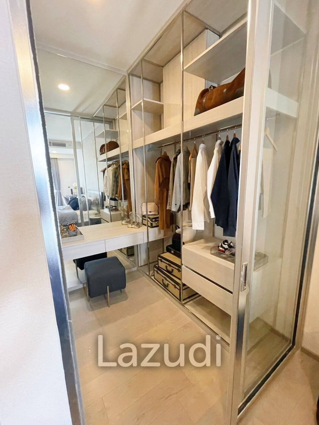 2 Bed 1 Bath70 SQ.M Siamese Exclusive Sukhumvit 42