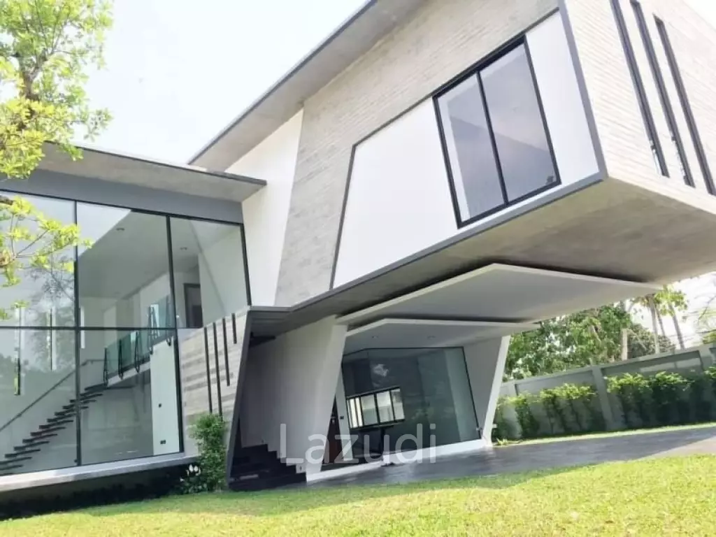 3 Bedrooms 350 SQ.M. Unique Design Luxury House