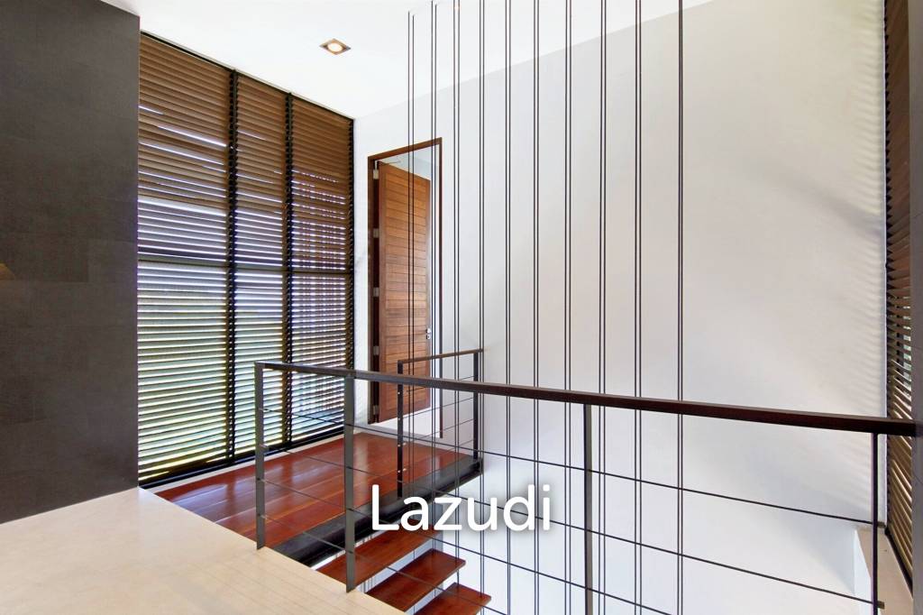 5 Bedrooms Luxury Sea and Sunset View Pool Villa
