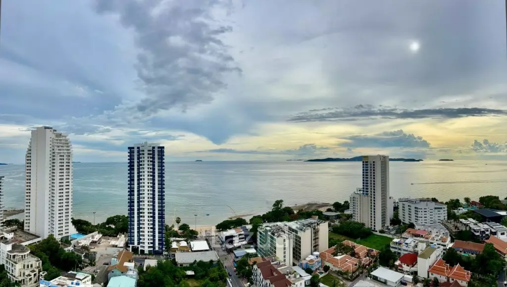 1 Bed 1 Bath 32.57 SQ.M The Panora Pattaya
