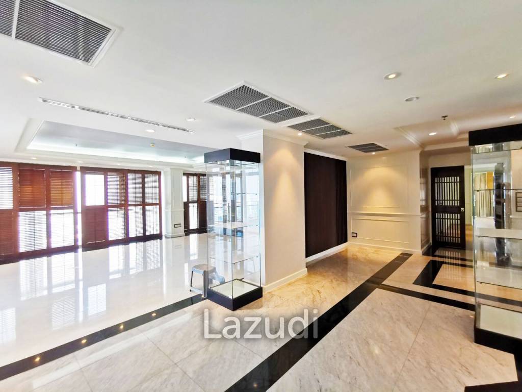 5 Bedroom 6 Bathroom 613 SQ.M The Madison