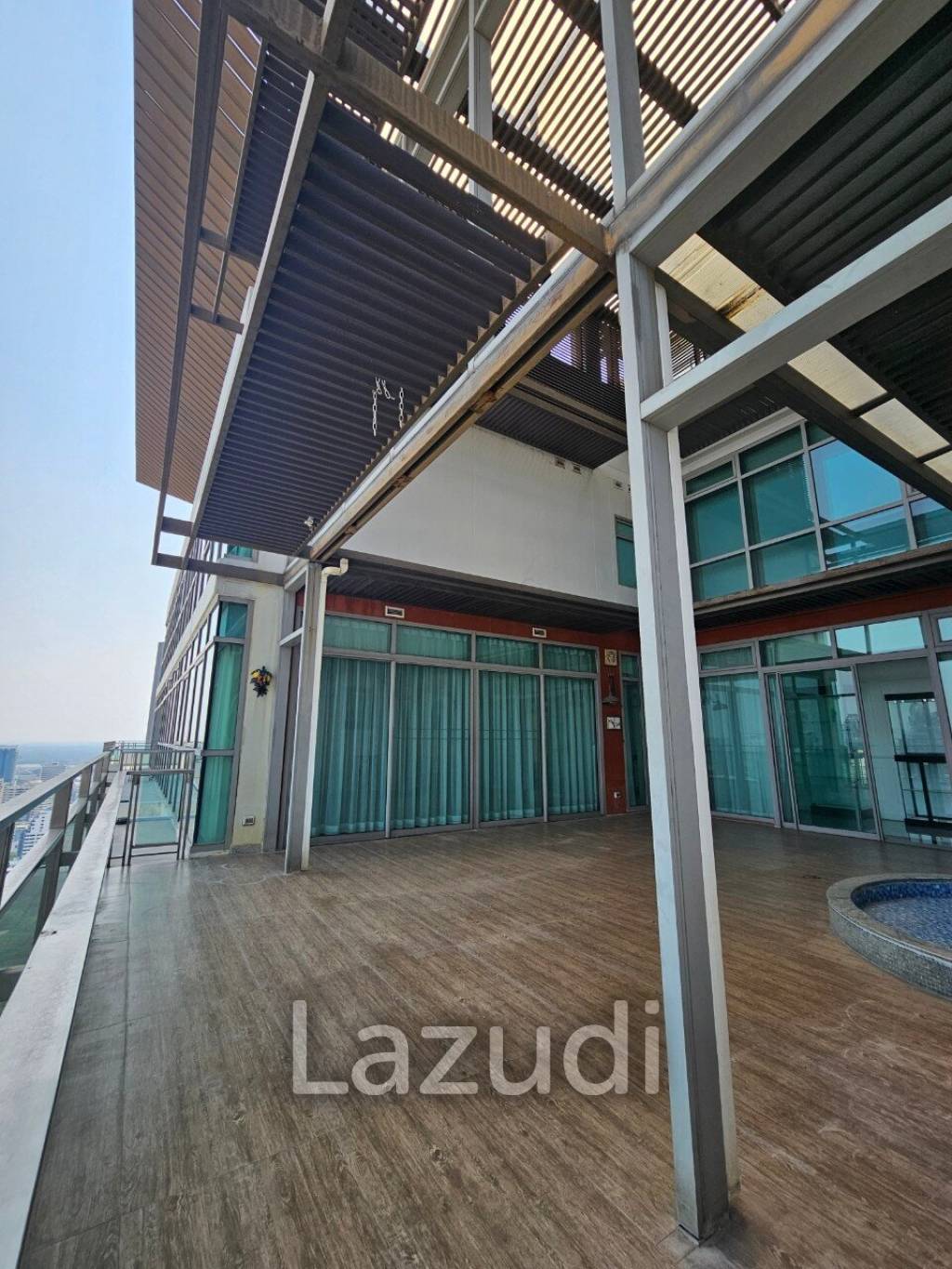 5 Bedroom 6 Bathroom 613 SQ.M The Madison