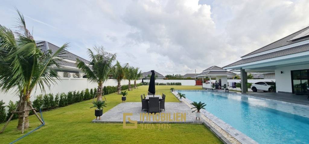 The Clouds: Fully Furnished Luxury Villa 4BR