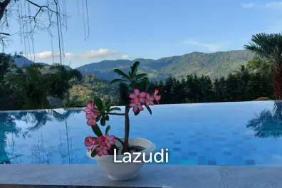 Unique Luxury Villa with Panoramic Mountain View