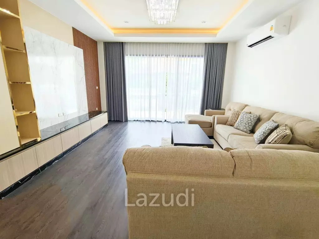 4 Bed 5 Bath 330 SQ.M House in Soi Sukhumvit 65
