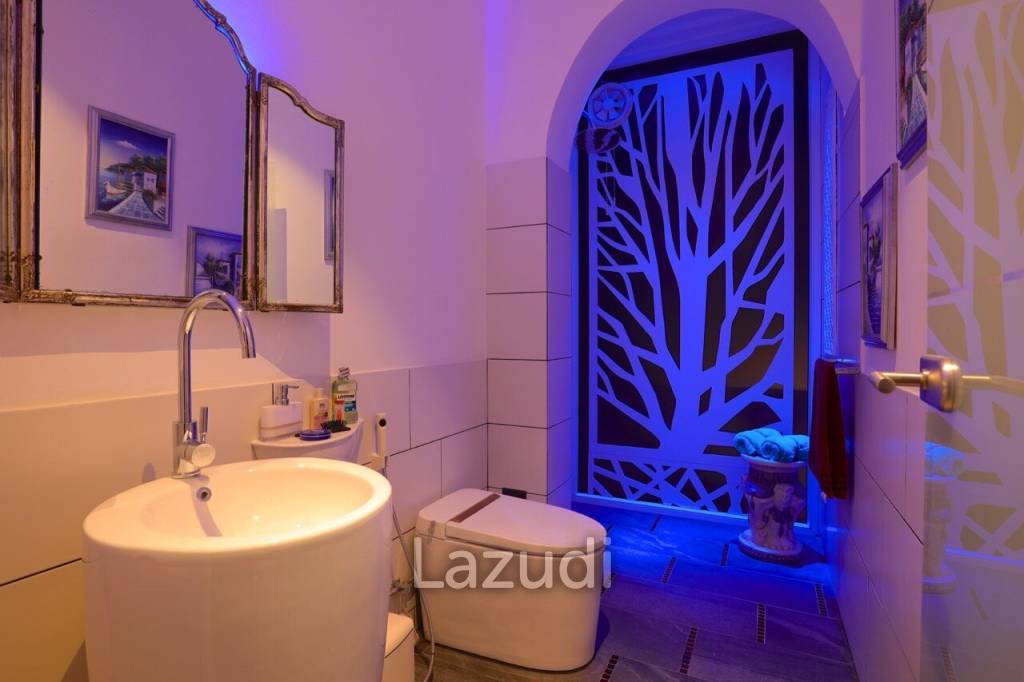 8 Bedroom 9 Bathroom 800SQ.M Siam Royal View