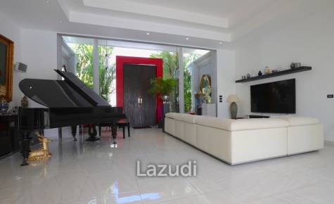 8 Bedroom 9 Bathroom 800SQ.M Siam Royal View