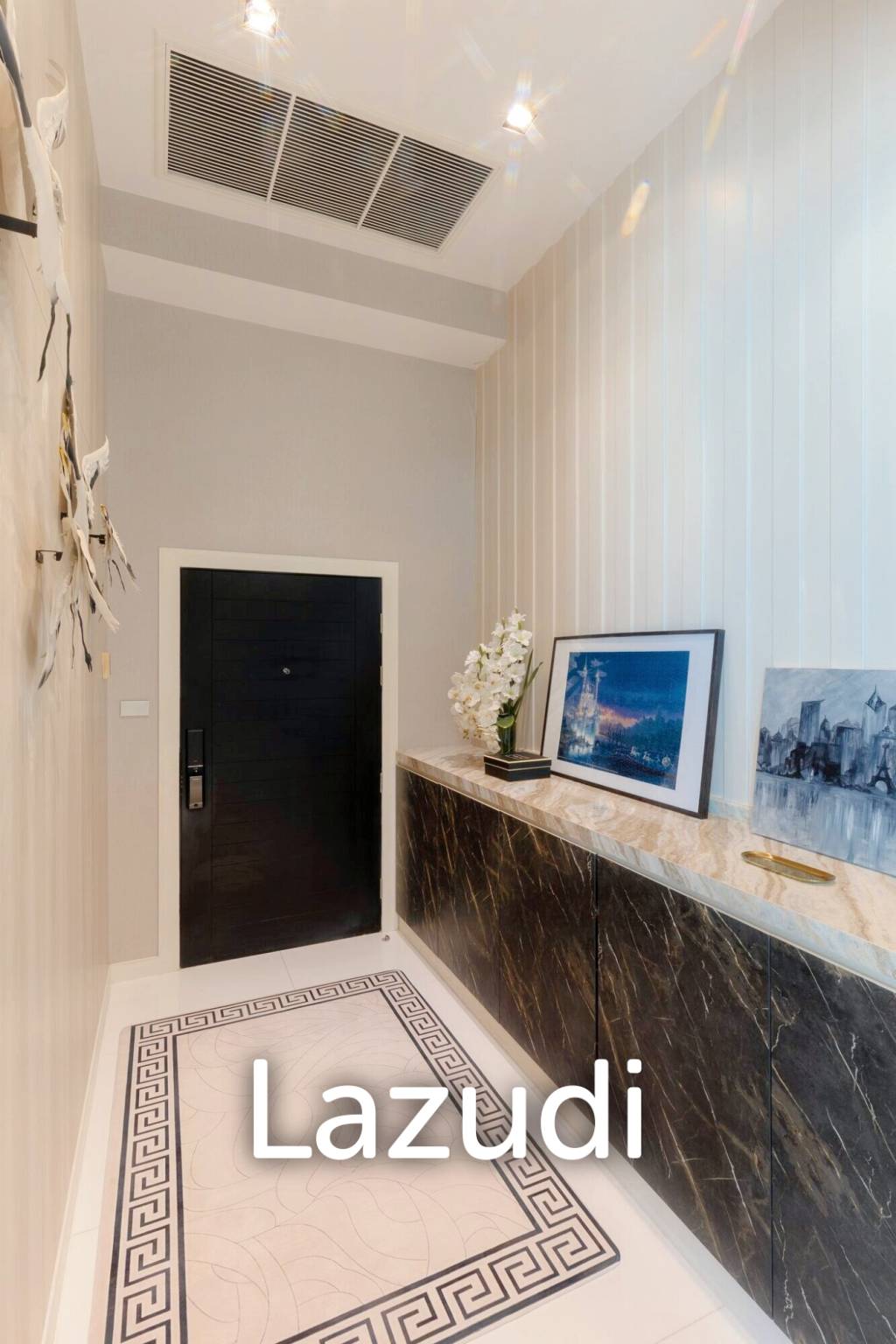 2 Bed 2 Bath 127 SQ.M Belle Grand Rama 9