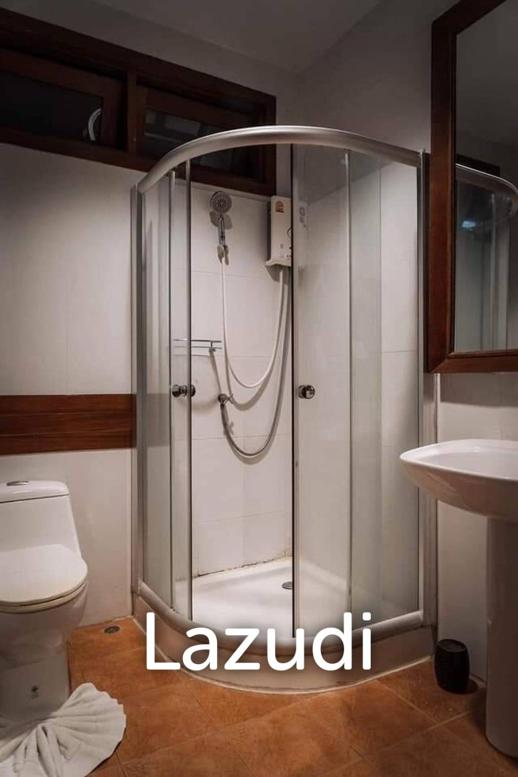 Resort and Operating Business on Choengmon beach