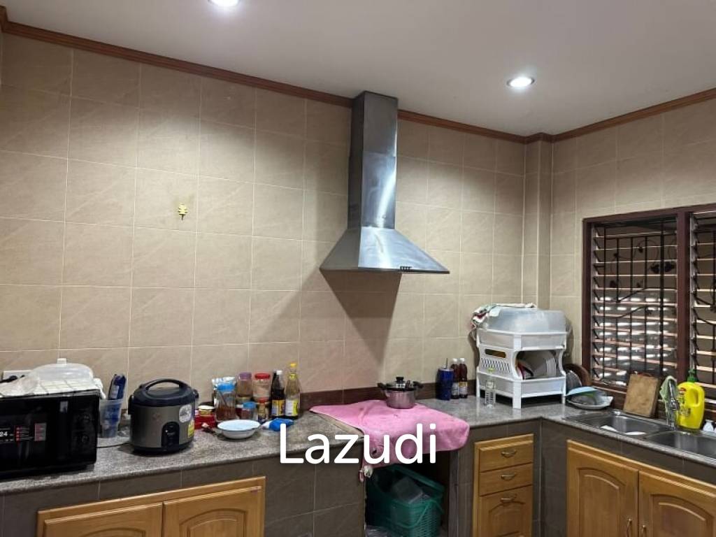 4 Bed 2 Bath 1720 SQ.M House in East Pattaya