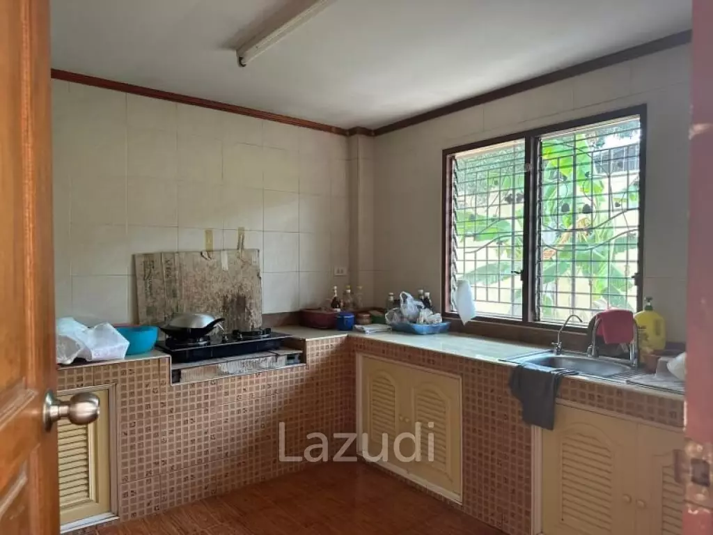 4 Bed 2 Bath 1720 SQ.M House in East Pattaya