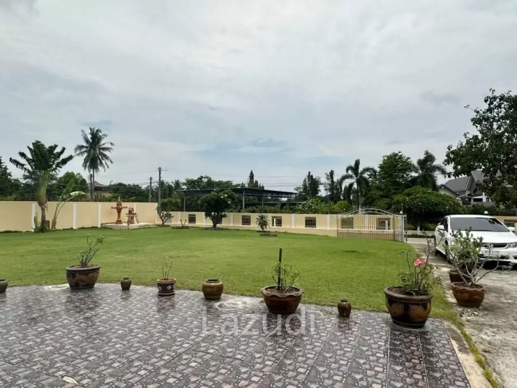 4 Bed 2 Bath 1720 SQ.M House in East Pattaya