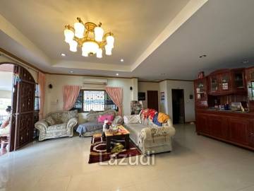 4 Bed 2 Bath 1720 SQ.M House in East Pattaya