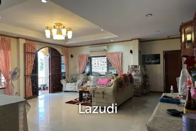 4 Bed 2 Bath 1720 SQ.M House in East Pattaya