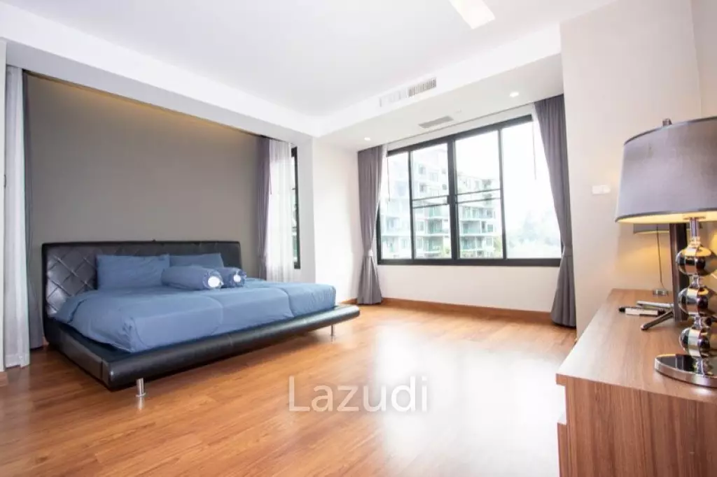 2 Bed 2 Bath 149 SQ.M The Resort Condominium
