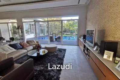 3 Bedroom 600 SQ.M House in Praditmanutham Road