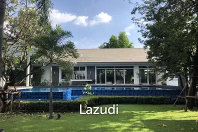 3 Bedroom 600 SQ.M House in Praditmanutham Road