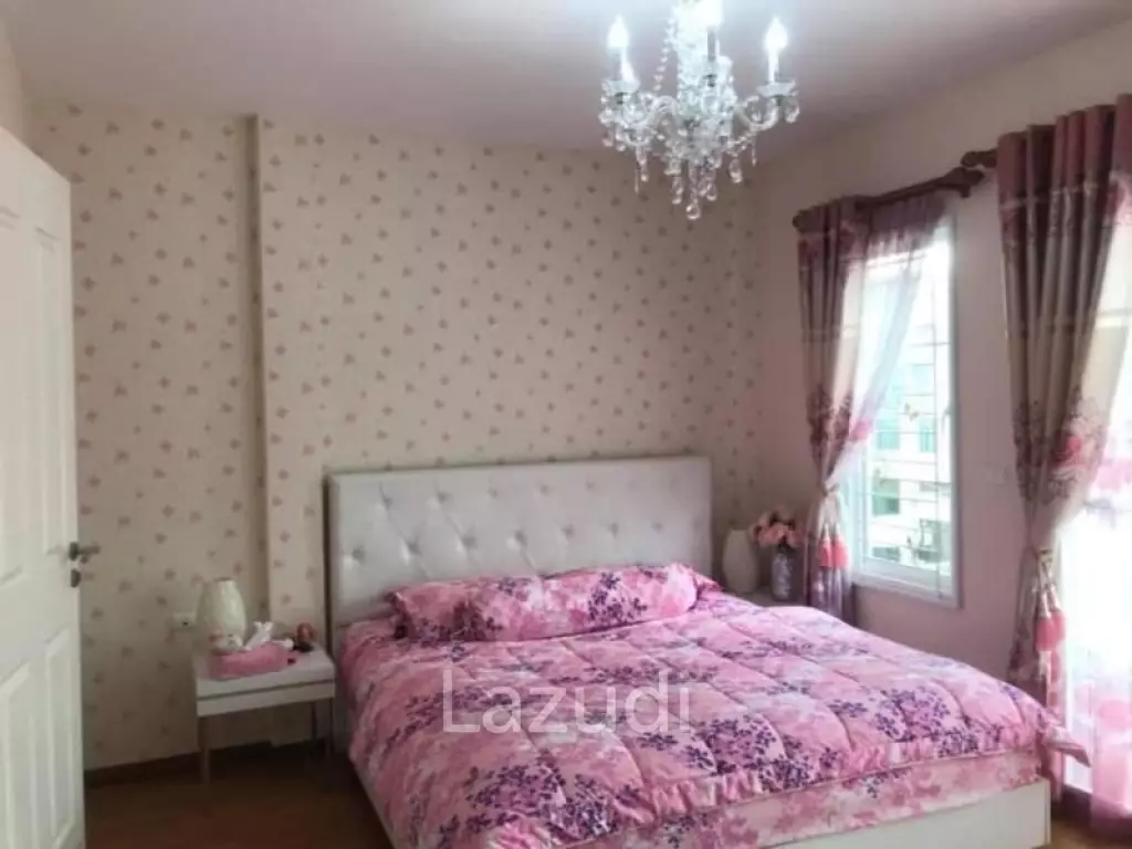 3 Bed 2 Bath 160 SQ.M Townhouse in Nongprue