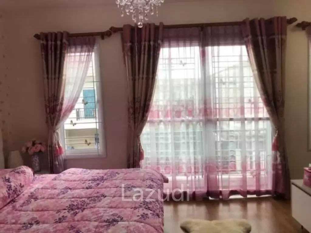 3 Bed 2 Bath 160 SQ.M Townhouse in Nongprue