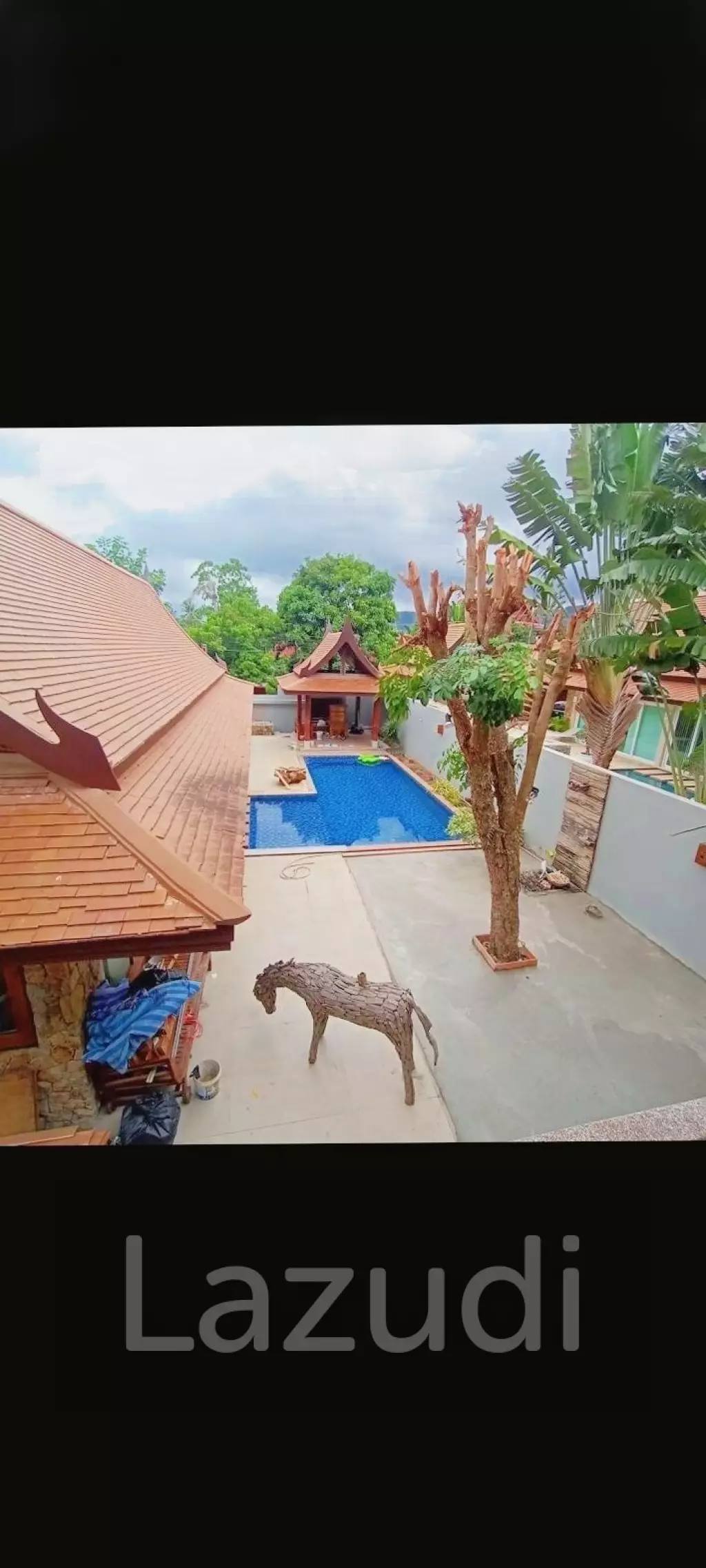 3 Bedroom 400 SQ.M Luxury Pool Villa in Bangrak