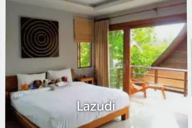3 Bedroom 400 SQ.M Luxury Pool Villa in Bangrak