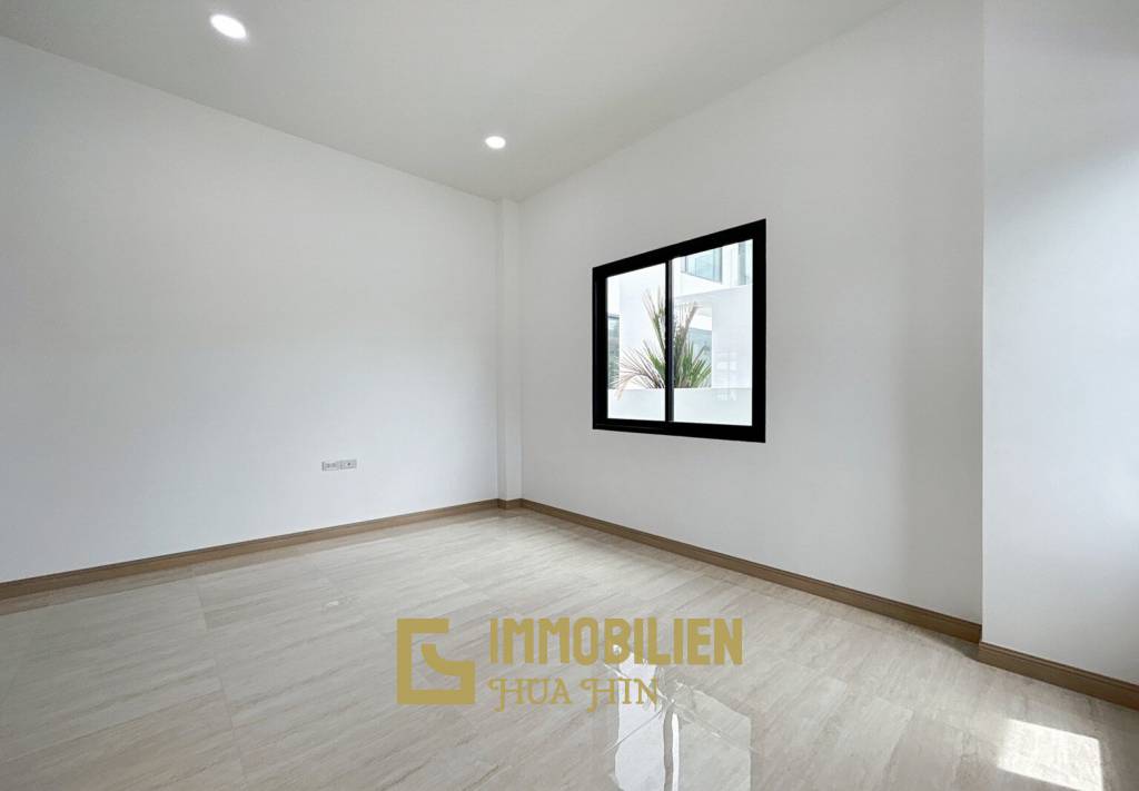 Tropical  Vision : 3 Bed Pool Villa Soi 94