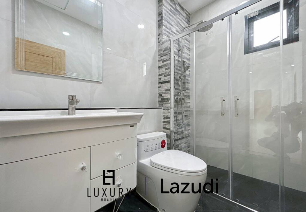 340 Kvm 3 Seng Hus for Salg