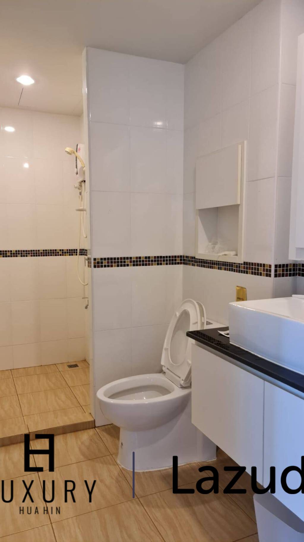 City View 1 Bed 1 Bath Condo Fully Furnished Condo For Sale at The 88 Condo