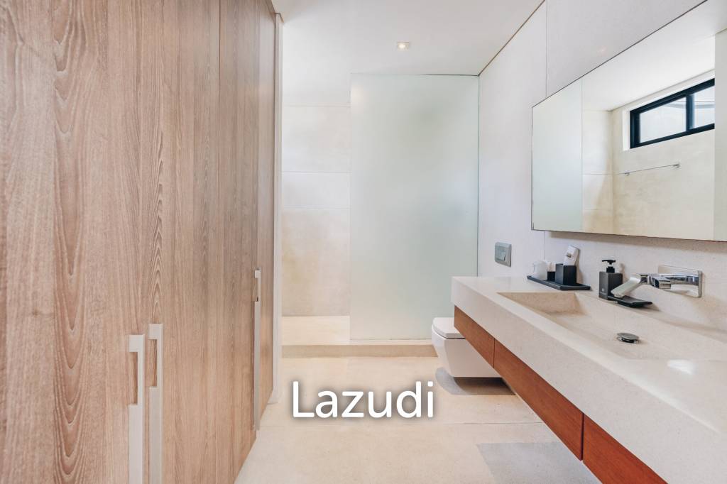 Beachfront Villa Situated on One of Samui's Most Pristine Beaches