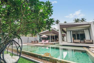 Beachfront Villa Situated on One of Samui's Most Pristine Beaches