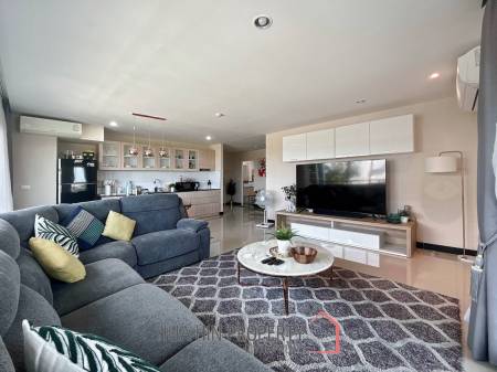 The 88 Condo : 3 BR Condo With Mountain View