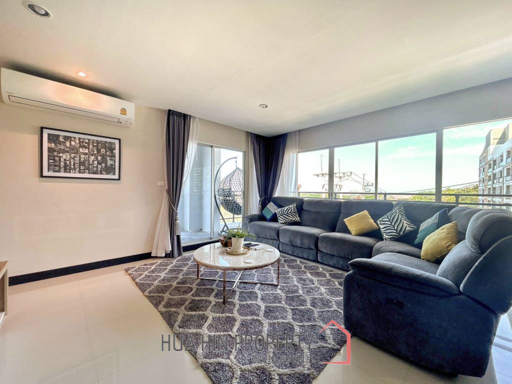 The 88 Condo : 3 BR Condo With Mountain View
