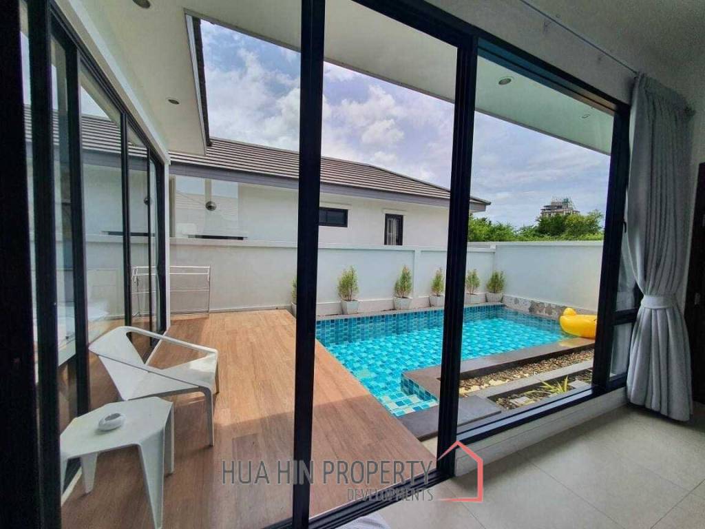 We By SIRIN : Modern 2 Bed Pool Villa Near Town