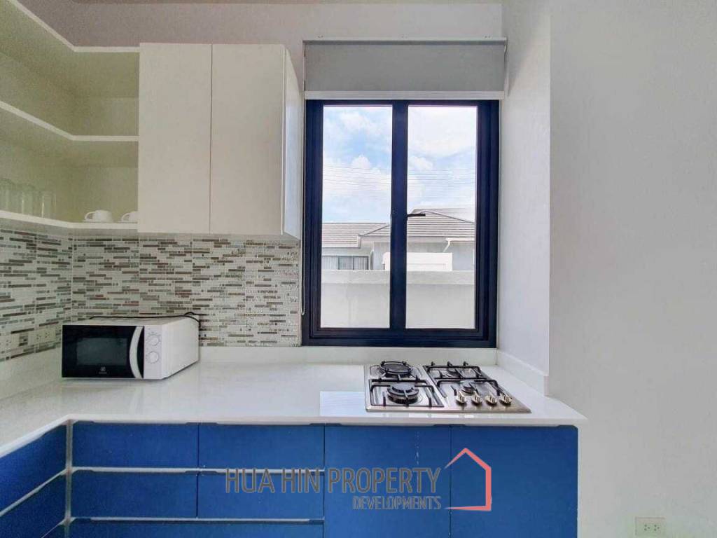 We By SIRIN : Modern 2 Bed Pool Villa Near Town
